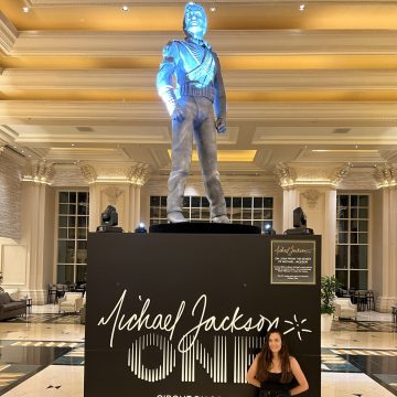 Michael Jackson’s Statue Mandalay Bay